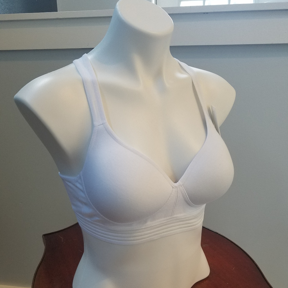 NWT I Love Your Style Soft Bra - White